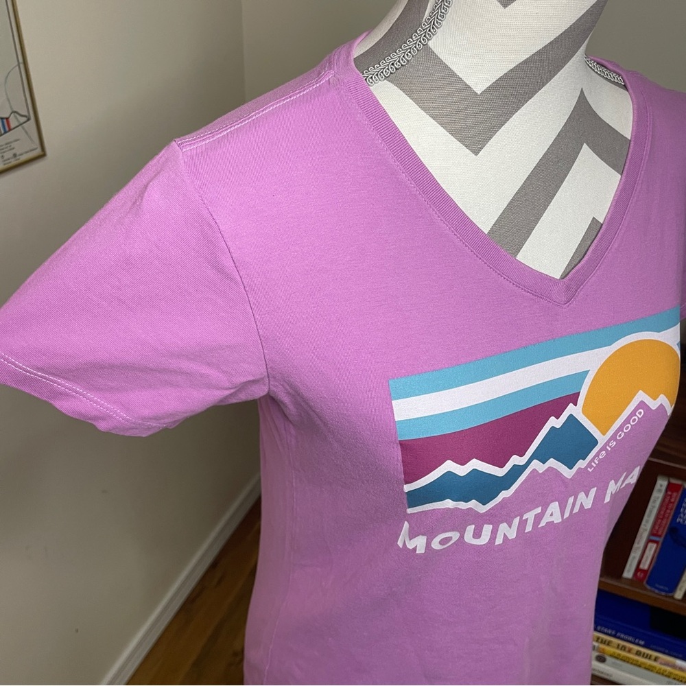 Life is Good Small Pink Mountain Mama V-neck Graphic Tee 100% Cotton Crusher Tee - Picture 6 of 14